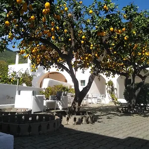 Hotel Petrusa, Stromboli